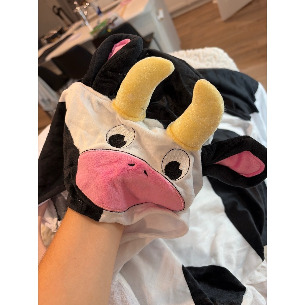 Spirit Halloween Cow Jumpsuit Costume Kids Medium 8-10 Black White Plush Hooded - Picture 6 of 6